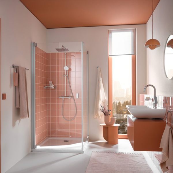 Душевая система с термостатом для настенного монтажа Grohe Tempesta System 250 Cube 26689001  фото